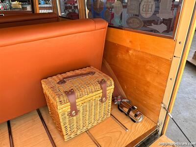1933 Ford Woody   - Photo 78 - San Luis Obispo, CA 93401