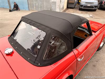 1975 Triumph TR-6   - Photo 4 - San Luis Obispo, CA 93401