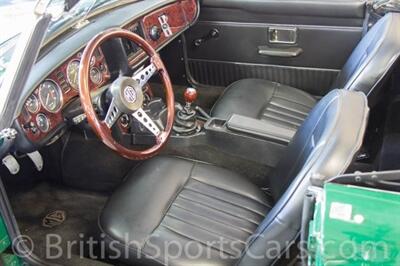 1974 MG MGB   - Photo 15 - San Luis Obispo, CA 93401