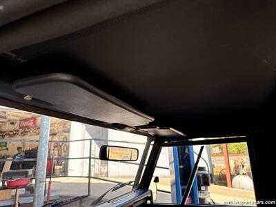 1994 Land Rover Defender   - Photo 79 - San Luis Obispo, CA 93401