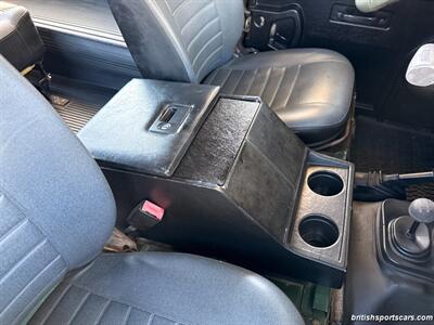 1994 Land Rover Defender   - Photo 95 - San Luis Obispo, CA 93401