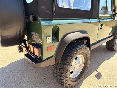 1994 Land Rover Defender   - Photo 23 - San Luis Obispo, CA 93401