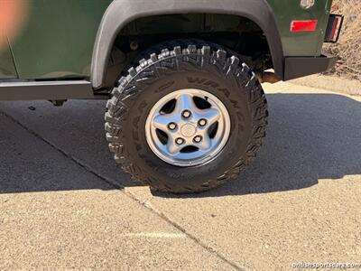 1994 Land Rover Defender   - Photo 17 - San Luis Obispo, CA 93401