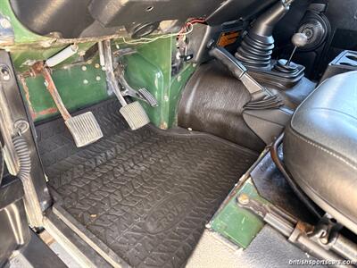 1994 Land Rover Defender   - Photo 73 - San Luis Obispo, CA 93401