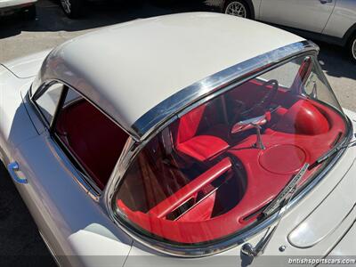 1961 Chevrolet Corvette   - Photo 98 - San Luis Obispo, CA 93401