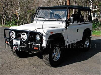 1994 Land Rover Defender 90   - Photo 1 - San Luis Obispo, CA 93401