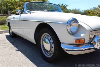 1964 MG MGB   - Photo 9 - San Luis Obispo, CA 93401