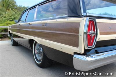 1965 Ford Country Squire   - Photo 12 - San Luis Obispo, CA 93401