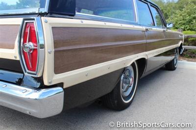 1965 Ford Country Squire   - Photo 11 - San Luis Obispo, CA 93401