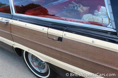 1965 Ford Country Squire   - Photo 13 - San Luis Obispo, CA 93401