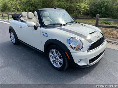 2015 MINI Convertible Cooper S   - Photo 6 - San Luis Obispo, CA 93401