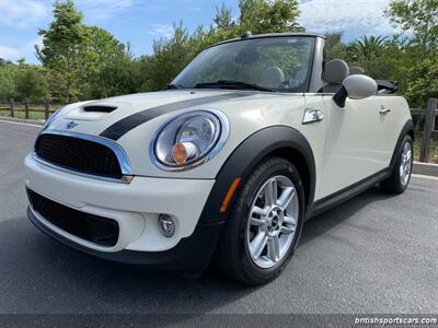 2015 MINI Convertible Cooper S   - Photo 13 - San Luis Obispo, CA 93401