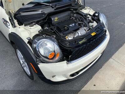 2015 MINI Convertible Cooper S   - Photo 28 - San Luis Obispo, CA 93401