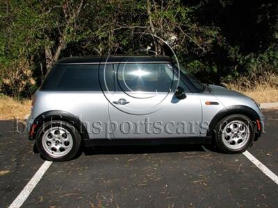 2003 MINI Cooper   - Photo 4 - San Luis Obispo, CA 93401