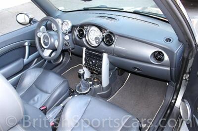 2005 MINI Cooper S   - Photo 18 - San Luis Obispo, CA 93401