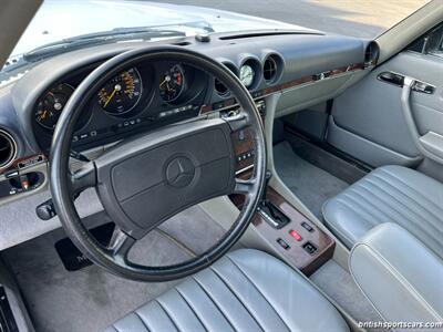 1989 Mercedes-Benz 560-Class 560 SL   - Photo 17 - San Luis Obispo, CA 93401