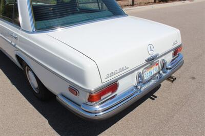 1972 Mercedes-Benz 280 SEL 4.5   - Photo 14 - San Luis Obispo, CA 93401