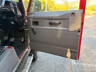 1995 Land Rover Defender   - Photo 25 - San Luis Obispo, CA 93401