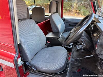 1995 Land Rover Defender   - Photo 21 - San Luis Obispo, CA 93401
