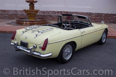 1967 MG MGB Roadster   - Photo 3 - San Luis Obispo, CA 93401