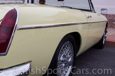 1967 MG MGB Roadster   - Photo 8 - San Luis Obispo, CA 93401