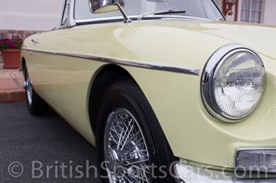 1967 MG MGB Roadster   - Photo 12 - San Luis Obispo, CA 93401