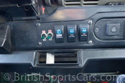 1994 Land Rover Defender 90 2dr 90   - Photo 19 - San Luis Obispo, CA 93401