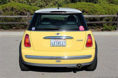 2002 MINI Cooper   - Photo 11 - San Luis Obispo, CA 93401