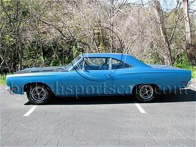 1969 Plymouth Road Runner 383   - Photo 2 - San Luis Obispo, CA 93401