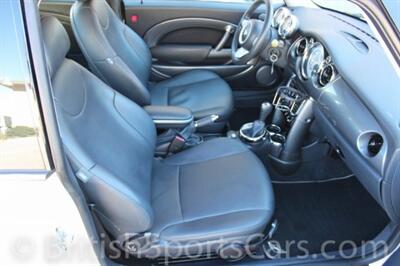 2006 MINI Cooper   - Photo 19 - San Luis Obispo, CA 93401