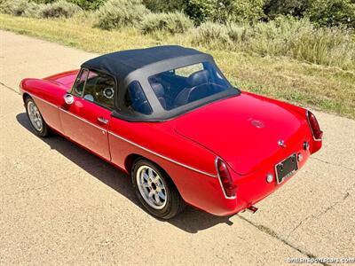 1964 MG MGB   - Photo 55 - San Luis Obispo, CA 93401