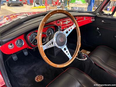 1964 MG MGB   - Photo 16 - San Luis Obispo, CA 93401