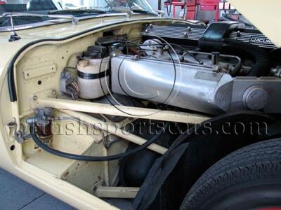 1971 Jaguar XKE Roadster   - Photo 28 - San Luis Obispo, CA 93401