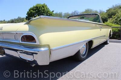 1960 Ford Galaxy Sunliner   - Photo 11 - San Luis Obispo, CA 93401