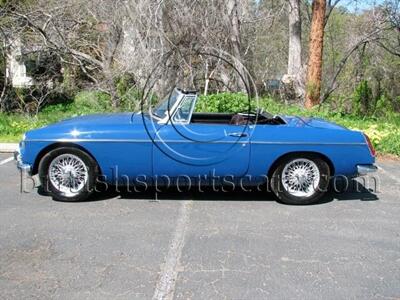 1967 MG MGB Convertible   - Photo 2 - San Luis Obispo, CA 93401