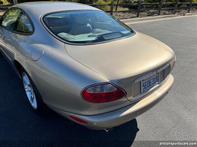 2002 Jaguar XK8   - Photo 15 - San Luis Obispo, CA 93401