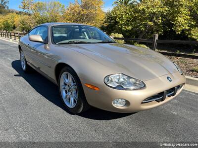 2002 Jaguar XK8   - Photo 4 - San Luis Obispo, CA 93401