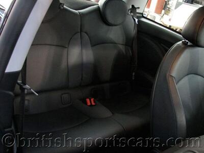 2009 MINI Cooper   - Photo 21 - San Luis Obispo, CA 93401