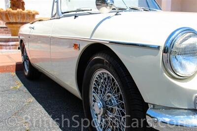 1969 MG MGB Convertible   - Photo 12 - San Luis Obispo, CA 93401