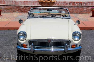 1969 MG MGB Convertible   - Photo 10 - San Luis Obispo, CA 93401