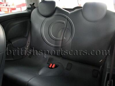 2002 MINI Cooper   - Photo 16 - San Luis Obispo, CA 93401