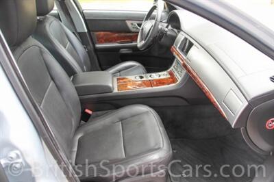 2010 Jaguar XF Premium   - Photo 19 - San Luis Obispo, CA 93401