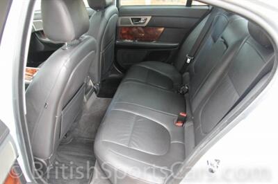 2010 Jaguar XF Premium   - Photo 17 - San Luis Obispo, CA 93401