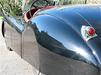 1952 Jaguar XK 120 Roadster   - Photo 11 - San Luis Obispo, CA 93401