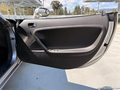 2007 Pontiac Solstice GXP   - Photo 43 - San Luis Obispo, CA 93401