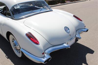 1960 Chevrolet Corvette   - Photo 14 - San Luis Obispo, CA 93401