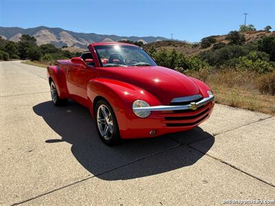2004 Chevrolet SSR LS   - Photo 19 - San Luis Obispo, CA 93401
