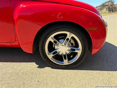 2004 Chevrolet SSR LS   - Photo 28 - San Luis Obispo, CA 93401