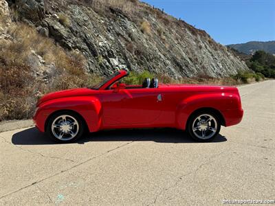 2004 Chevrolet SSR LS   - Photo 24 - San Luis Obispo, CA 93401