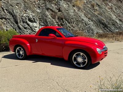 2004 Chevrolet SSR LS   - Photo 8 - San Luis Obispo, CA 93401